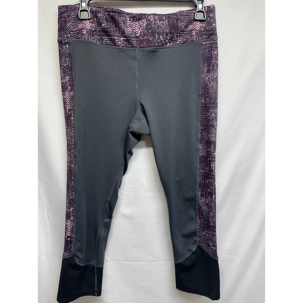 Athletic Works Womens Activewear Leggings Capris Gray Geometric Print Athletic M